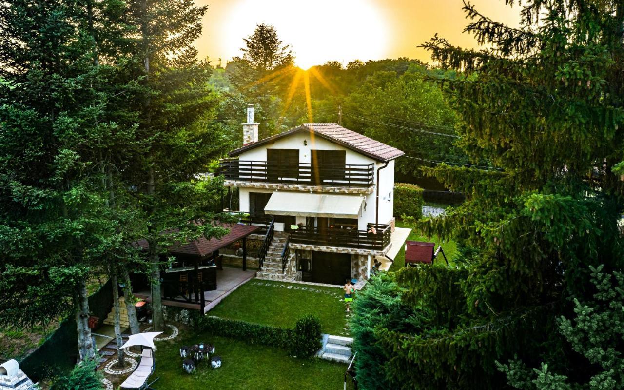 Вила Теkето I Vila Teketo Family Guest House Nikolovo Esterno foto