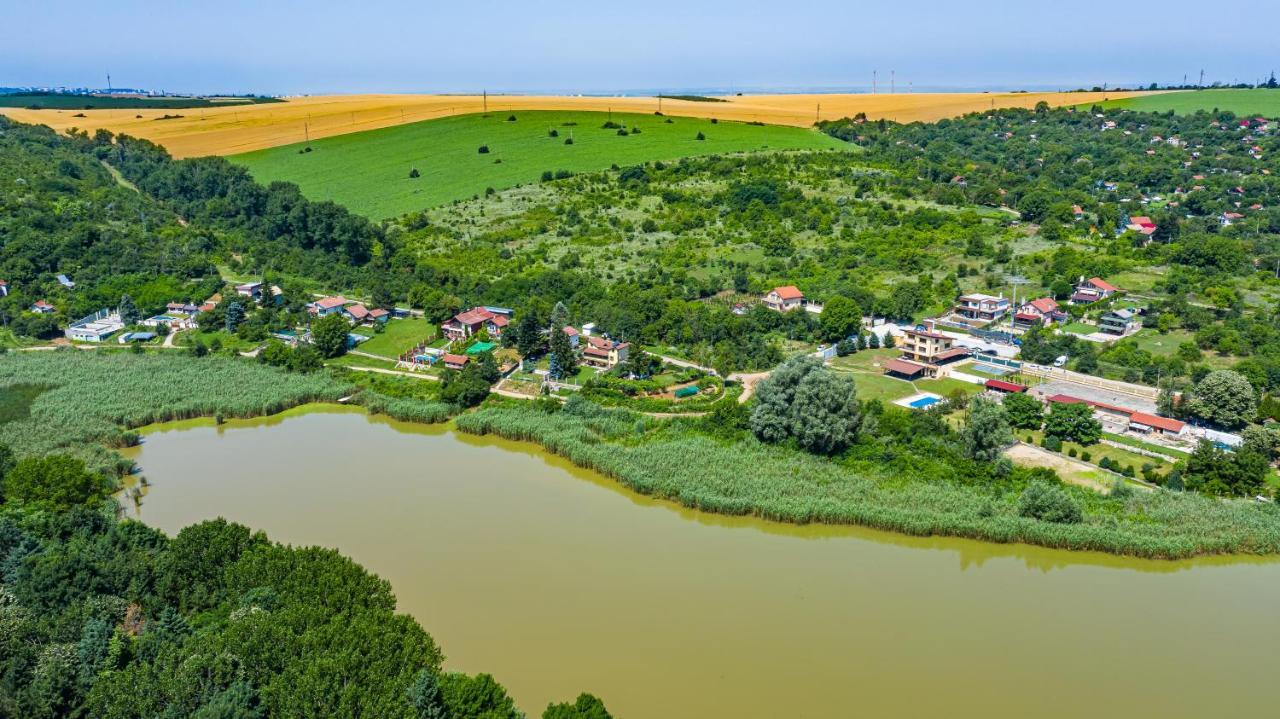 Вила Теkето I Vila Teketo Family Guest House Nikolovo Esterno foto